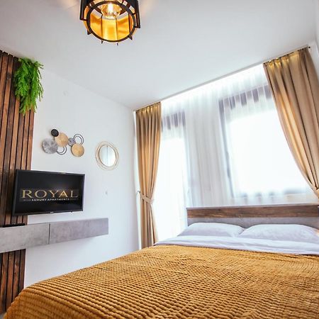 Royal Luxury Apartment Vrsac Exterior foto